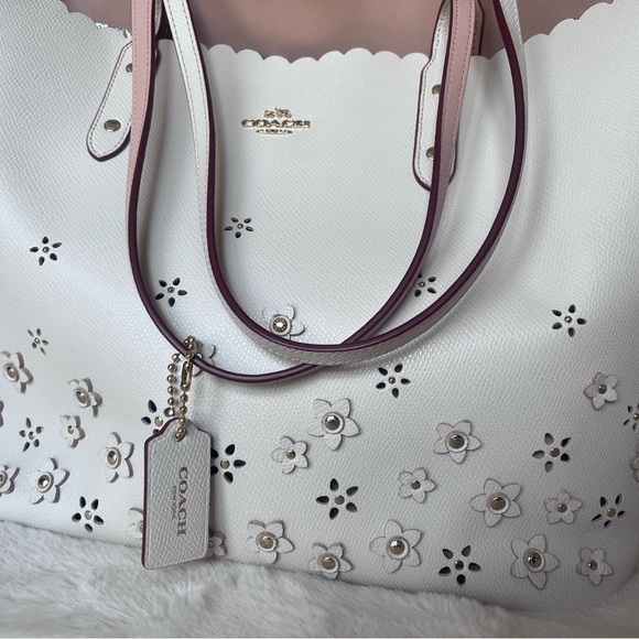 Coach Floral Tote Bag - Picture 3 of 11